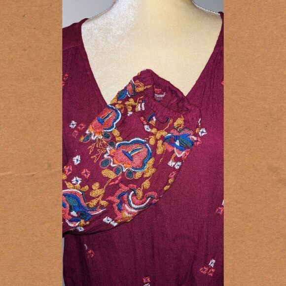 TR Free People Embroidered dress - EUC - Picture 4 of 7